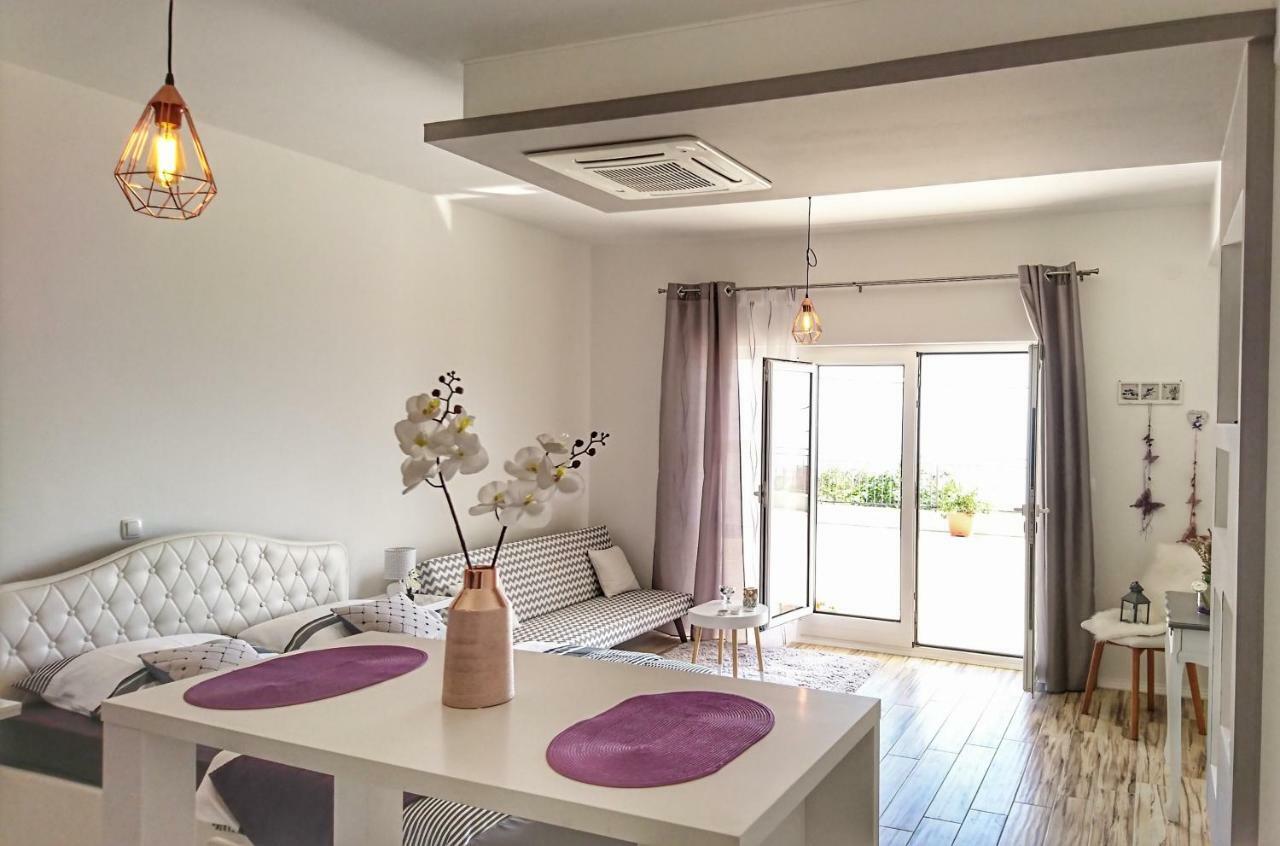 Studio Apartment "Brigita",Parking With Gate Rijeka Extérieur photo